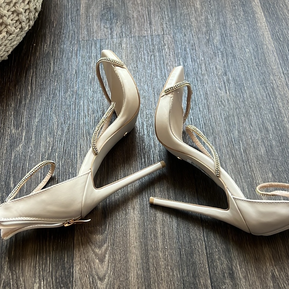 Meshki Alaina Heel - Picture 7 of 9